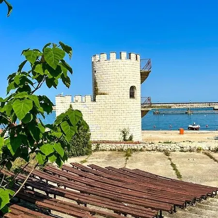 Апартамент Berlin Golden Romance